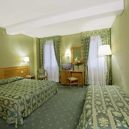 Отель Nazionale 3*