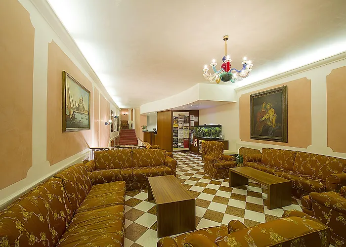 Nazionale Hotel