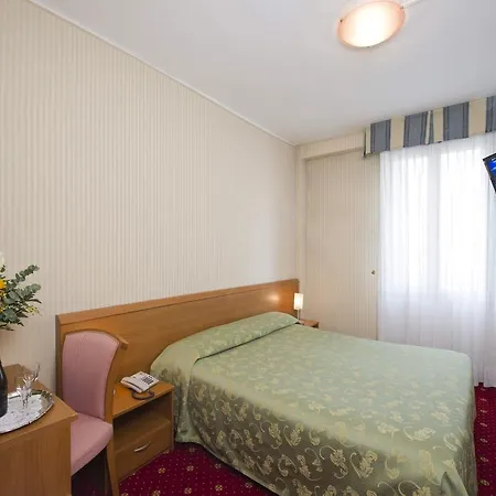Nazionale Hotel